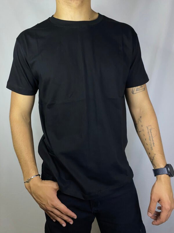 Remeras Lisas Básicas para Hombre - Image 2