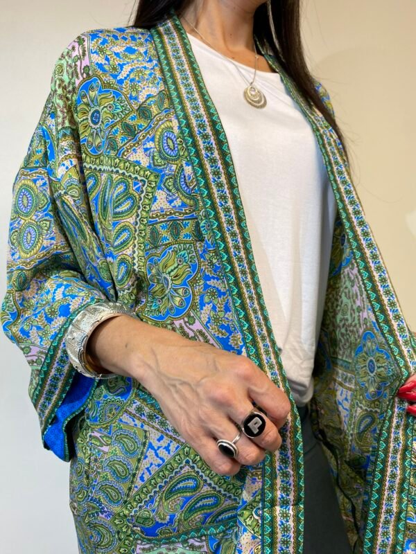 Kimono de Seda Largo con Bolsillos y Cinto - Image 4